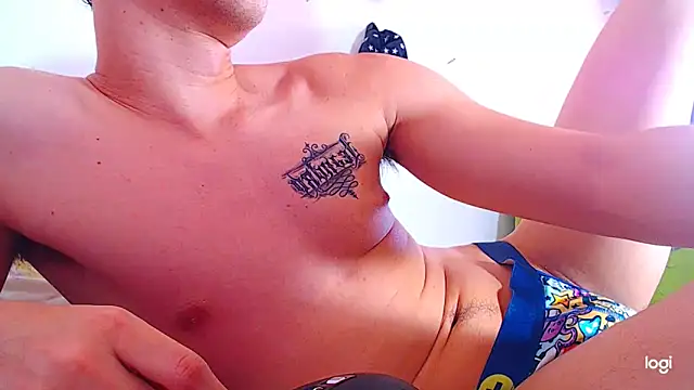 ADAM_HOT live sex cam