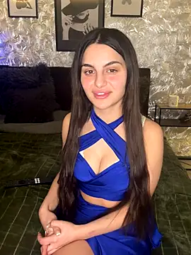 DeineJulia live sex cam