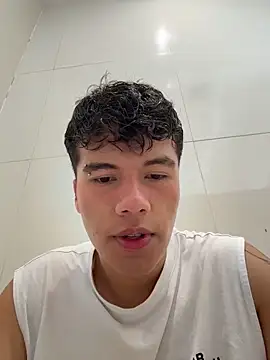 Logan_smith1 live sex cam