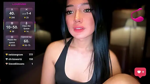 IvonnyBonita live sex cam