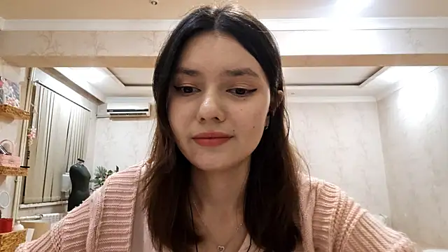 CorinneKindregans live sex cam