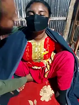 Husband25_wife18 live sex cam