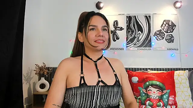 Cloe_Bonne live sex cam