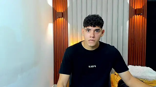 Justin_mack live sex cam