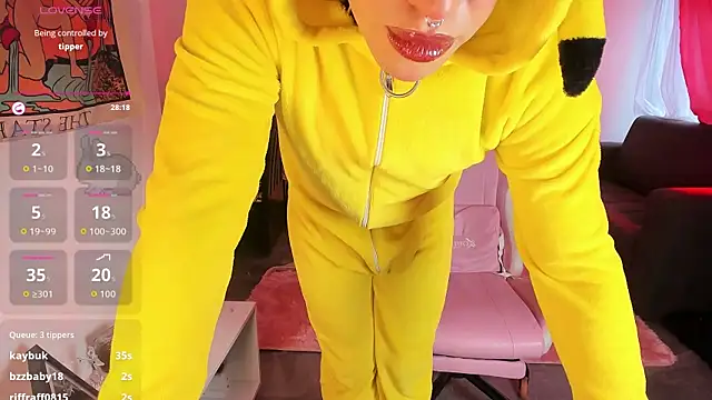 Loona_s live sex cam