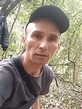 Nacho18hot live sex cam