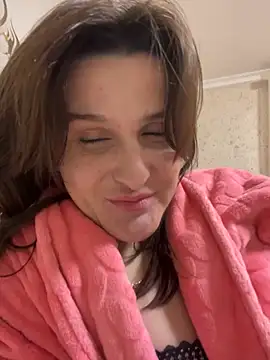 NikaSwan2831 live sex cam