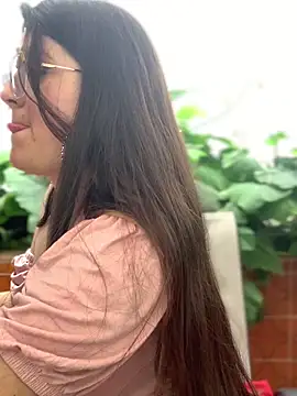 Scarletts_Boobs live sex cam