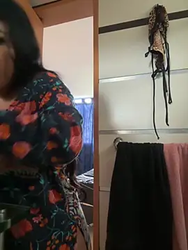 emmyjhonson07 live sex cam