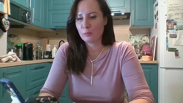 ALICAINWONDERLAND live sex cam