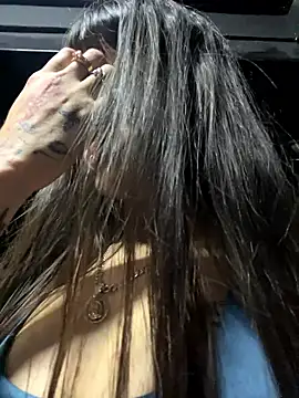 VioletaSubmissive live sex cam