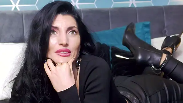 zoeylarkens live sex cam