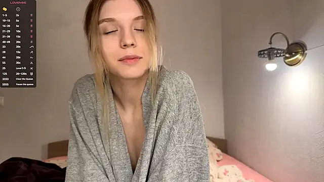 FruityXo live sex cam