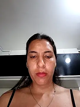 Bonny_Klote live sex cam