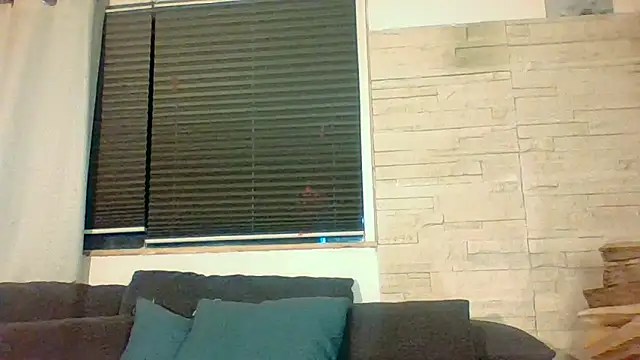 DevilsAngel13 live sex cam