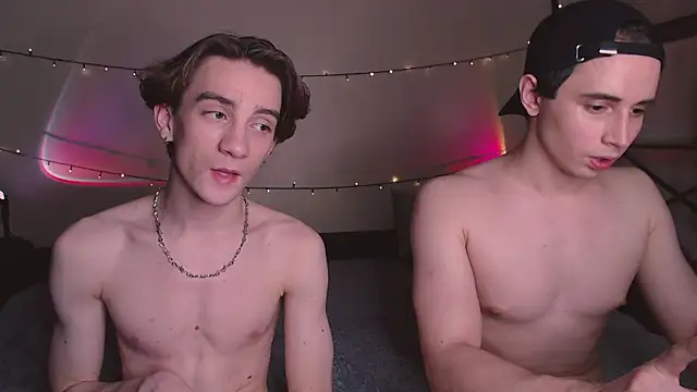 EliotMarks live sex cam