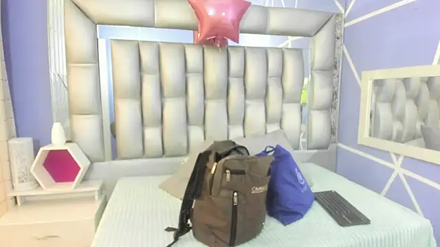 sophia_ny live sex cam