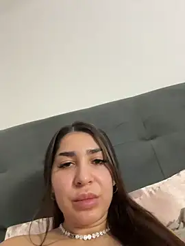 amaaray live sex cam