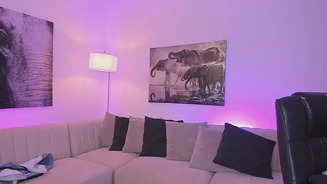 alaia7h live sex cam