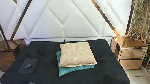 Pleasuresex1 live sex cam