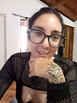 Melinerd live sex cam