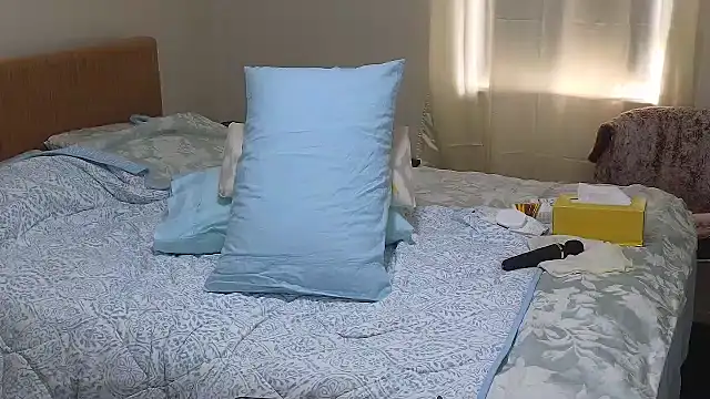 XLennaMX live sex cam