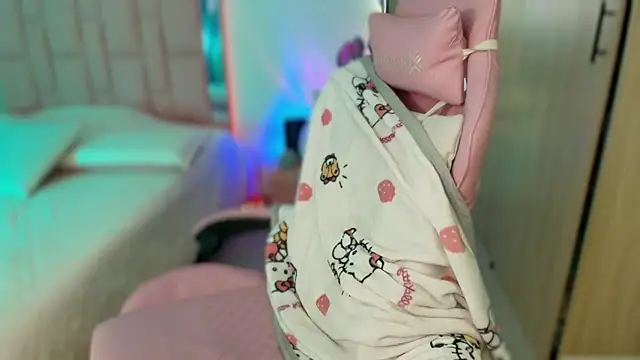 lunesweet live sex cam