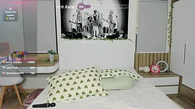 Yena-little live sex cam