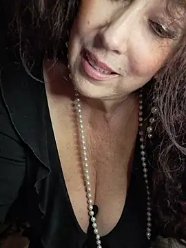 GypsyEsmeralda live sex cam