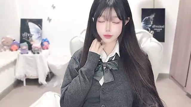 -EEBABY live sex cam