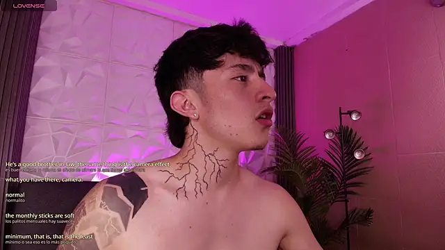 troy_rouge live sex cam