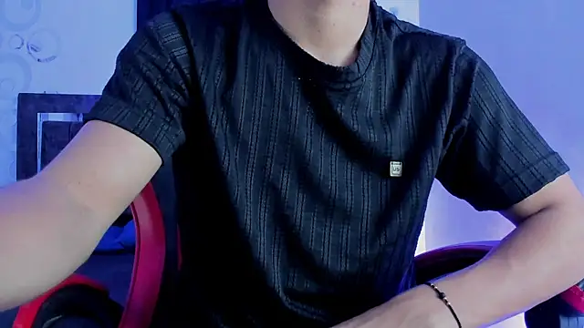 Maximiliano_Khalil live sex cam