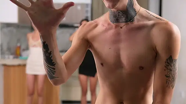 maidengirls live sex cam