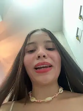 MiaJacksonn live sex cam