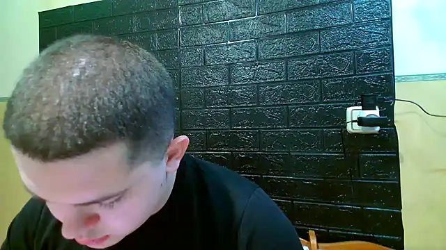 CuteButNaughty_ live sex cam