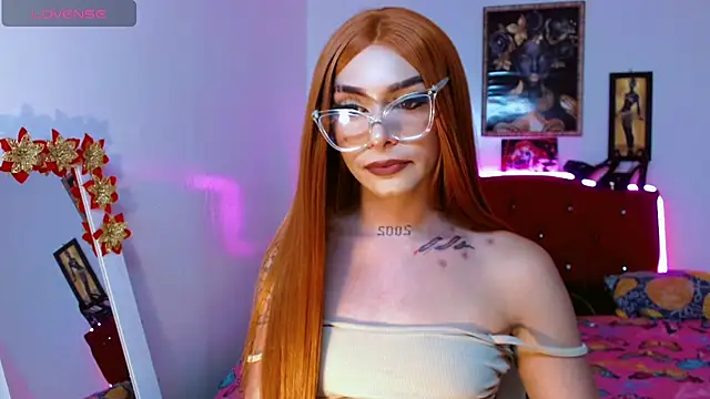 AdharaaMoon live sex cam