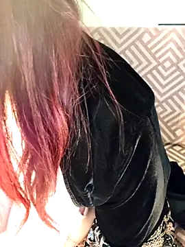 Virginass2000 live sex cam