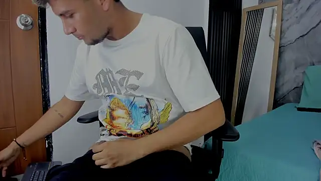 Alan-Smith1 live sex cam