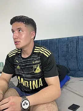 Ethan-Connor live sex cam