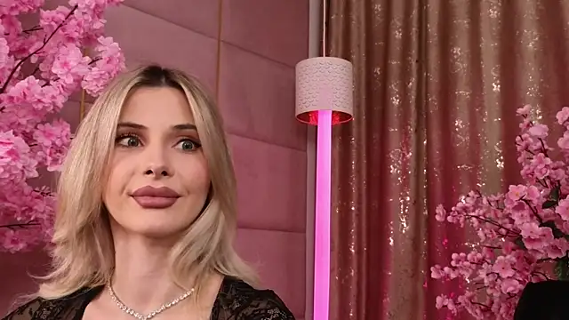 Elliblue live sex cam