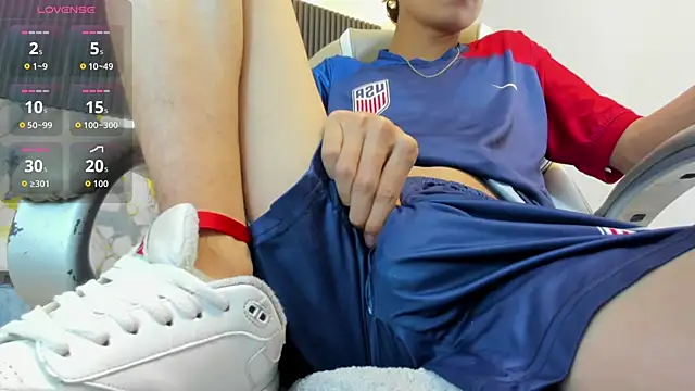 SantiagoRusso18 live sex cam