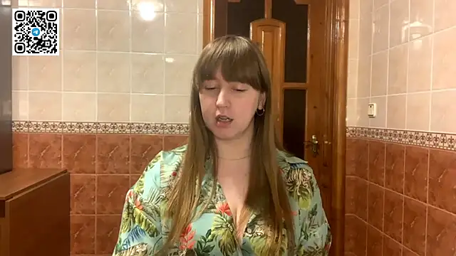 MaroonMoon_ live sex cam