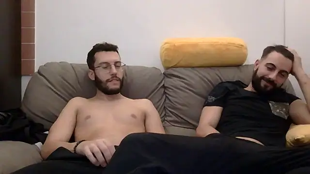 Amicisegreti live sex cam