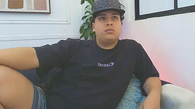 Naim_Bennetsex live sex cam