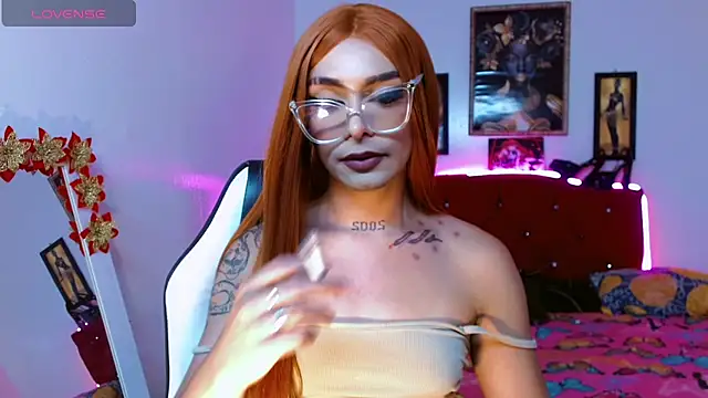 AdharaaMoon live sex cam