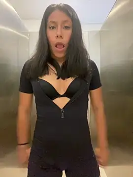 Katherinm live sex cam