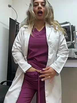 alicee16 live sex cam