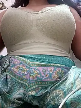 cute-mahek live sex cam