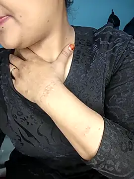 RomanticCouple432 live sex cam