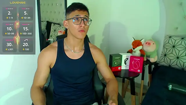 SalvadorFit live sex cam